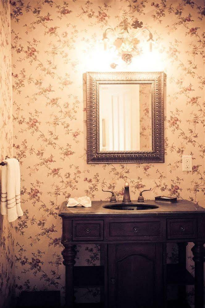 The Glendalia Boutique Hotel Glendale Екстер'єр фото